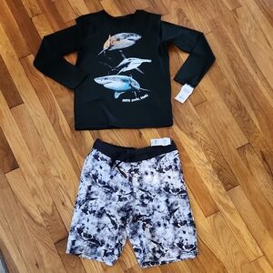 OshKosh B'gosh Boys Black and Gray Shark Rashguard Swim Set NWT Size 10